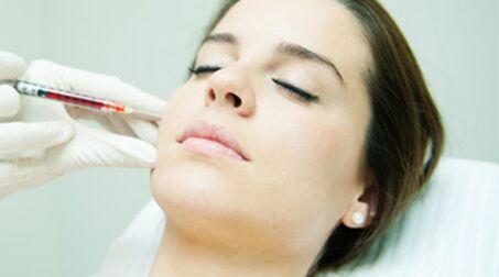 Mesotherapy na fuskar